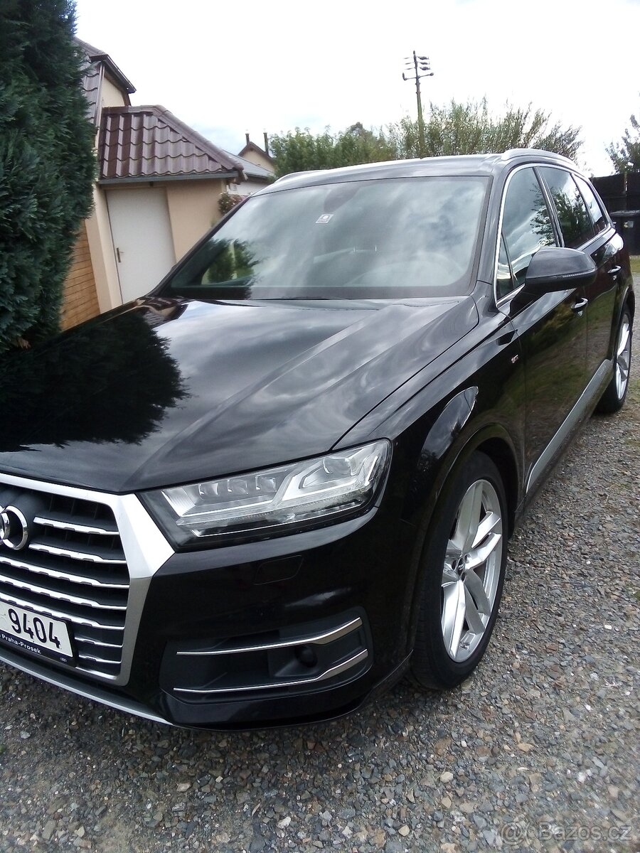 Audi Q7 3,0 Tdi 200kW Quattro S-line 1 majitel nové CR