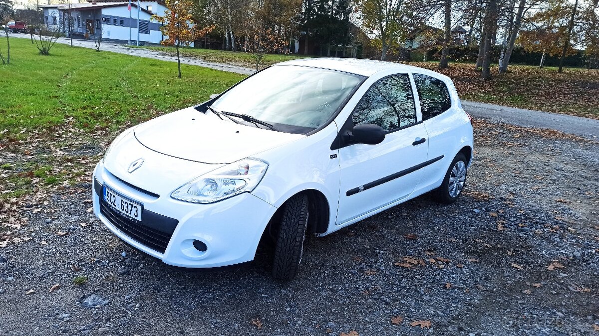 Renault Clio 1,2, r.v.2011, klima.