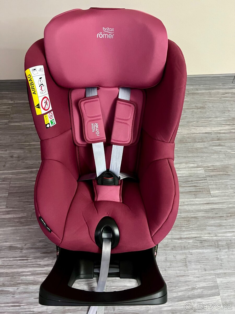 Britax dualfix isize