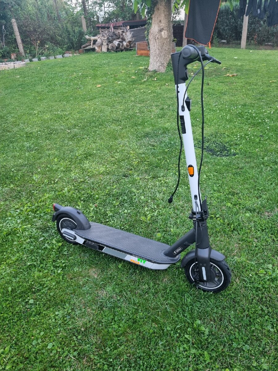 Elektrická koloběžka segway Audi