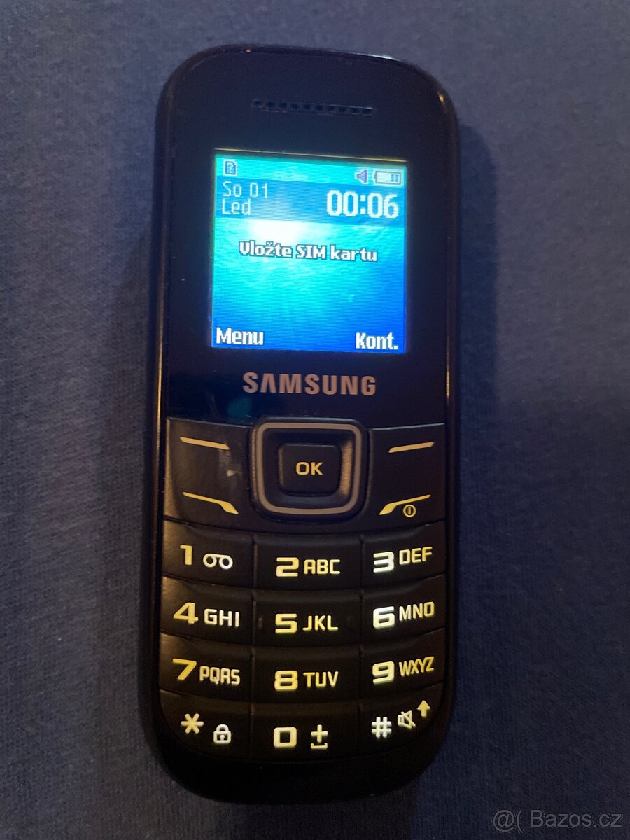 Samsung E1200M (1)