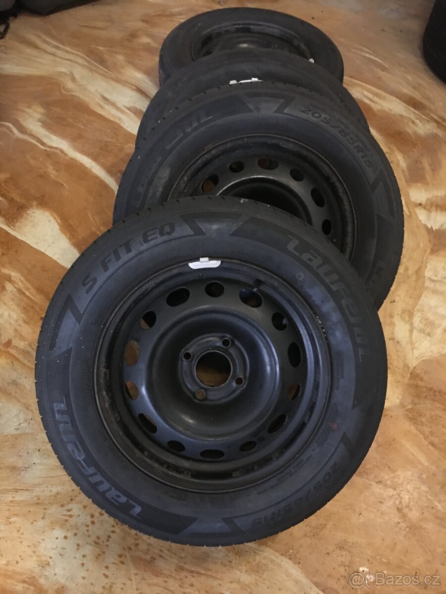 205/65R15  léto disk  4x108 Laufen