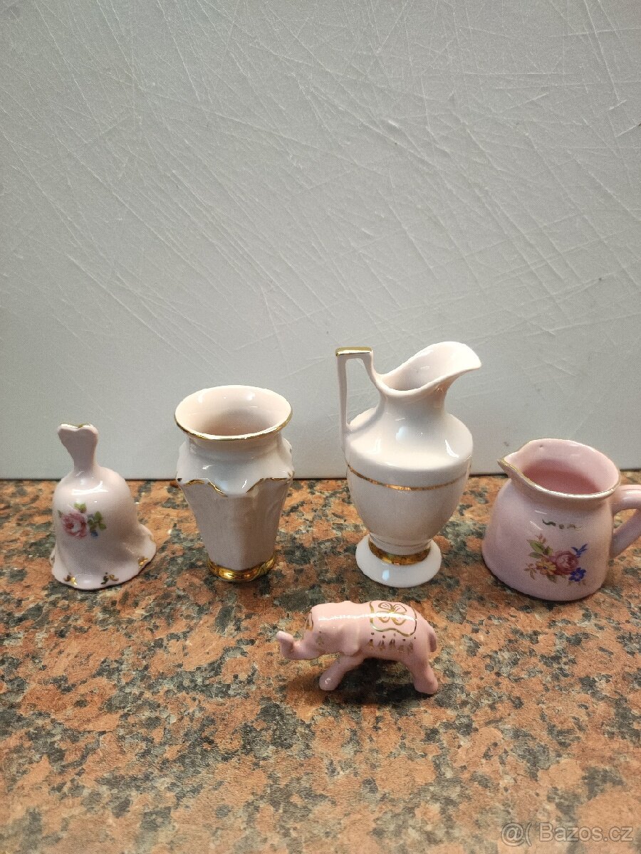 Růžový porcelán