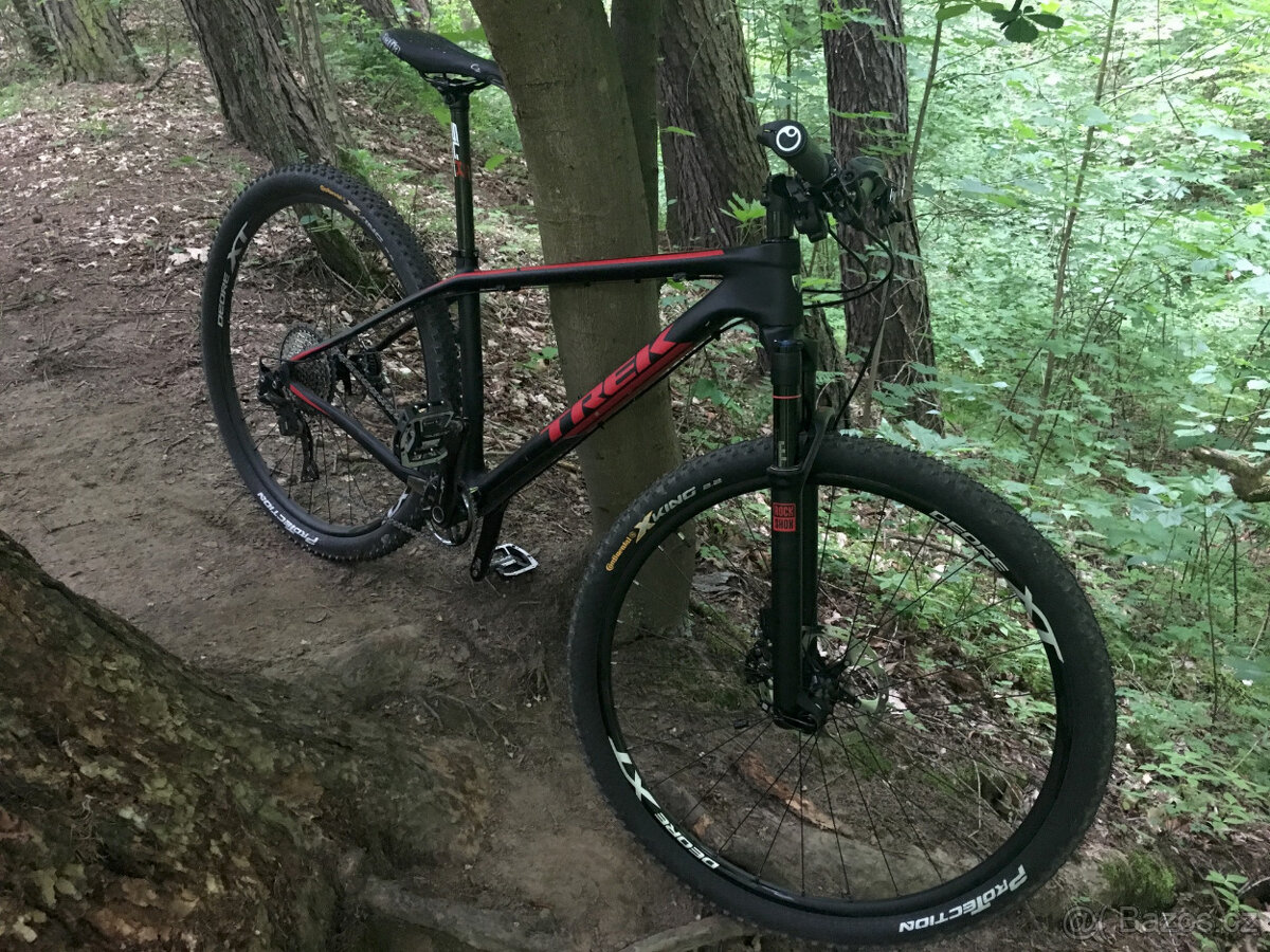 Karbonové horské kolo Trek Superfly 9.6, Shimano XT výbava