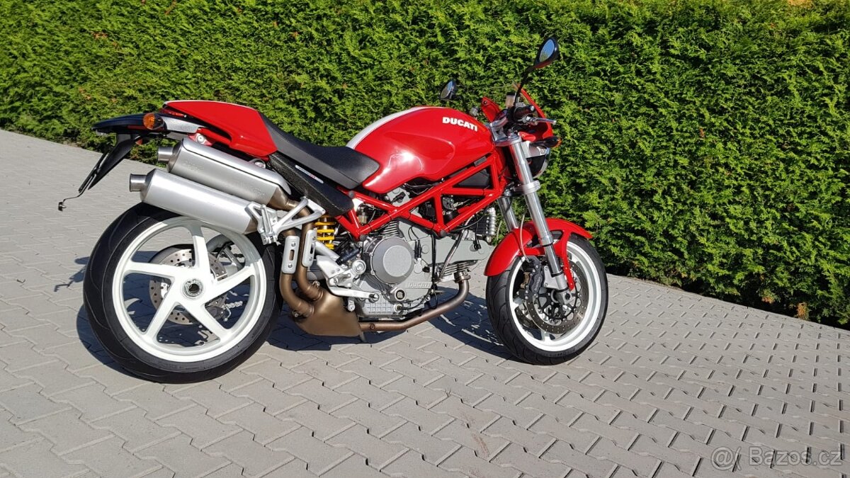 Ducati Monster S2R 1000