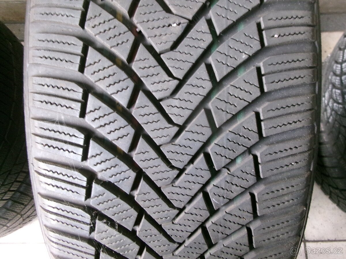 225/50 R17 CONTINENTAL (6mm) č.14711