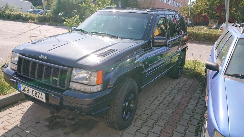 Jeep Grand Cherokee ZJ 5.9 177 kw