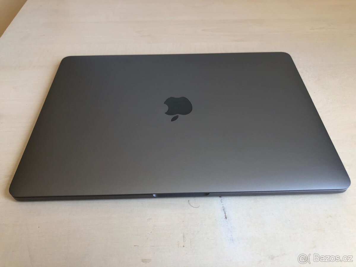 Macbook Pro 13"