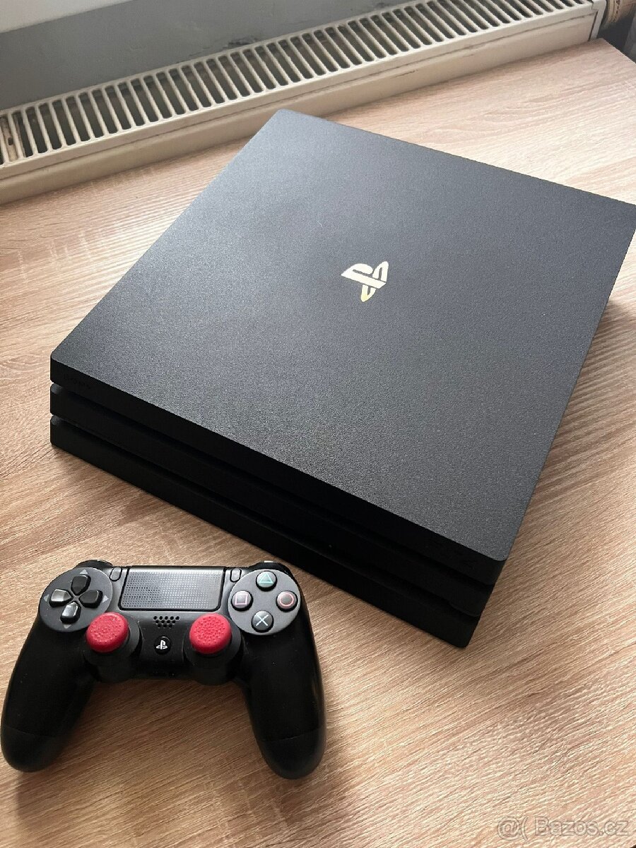 Playstation 4 pro 1T, 5 her + ps4 kamera