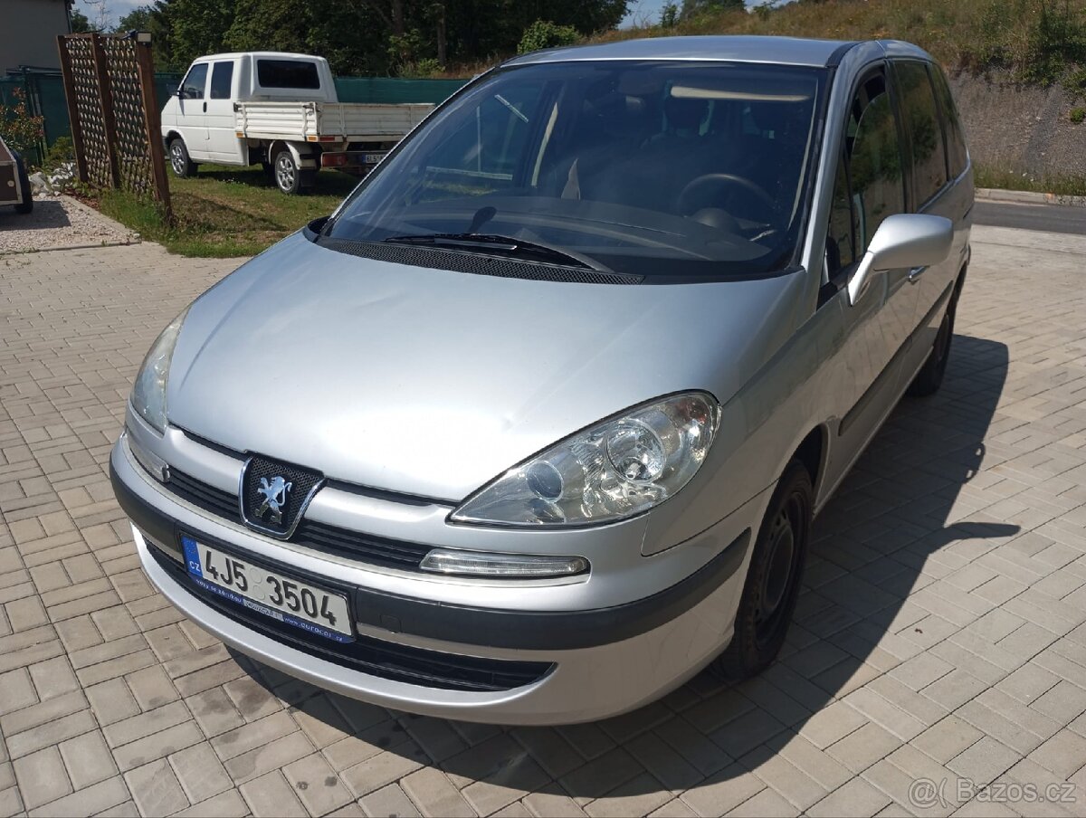 Peugeot 807