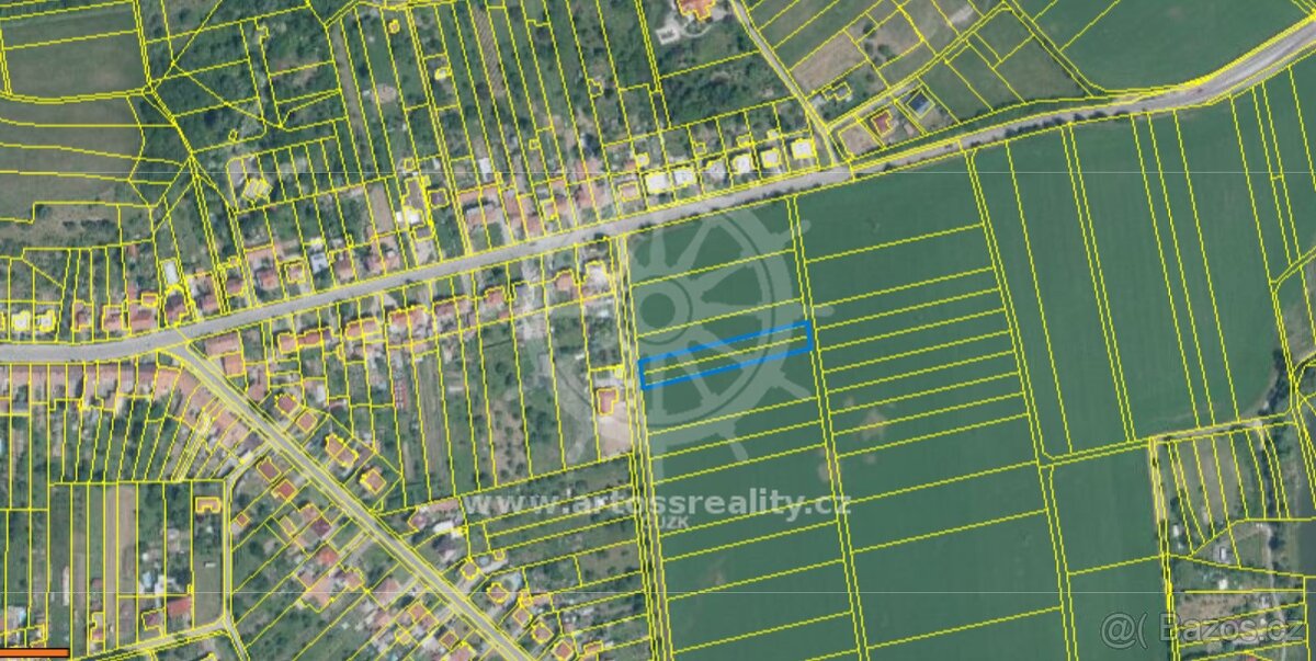 Prodej pozemků v obci Pozořice-Viničné Šumice - CP 2015 m2