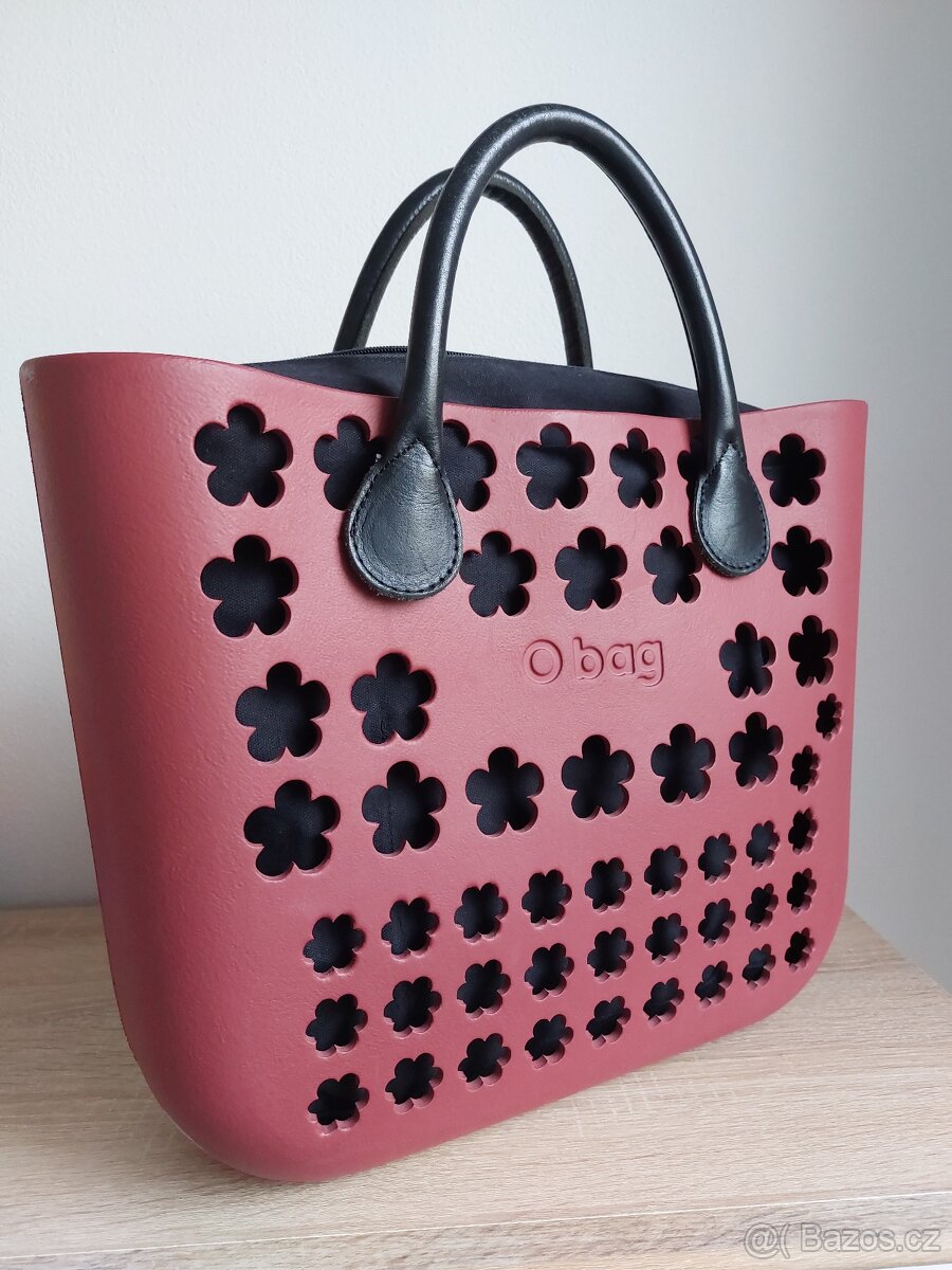 Obag standard limited cherry flower black