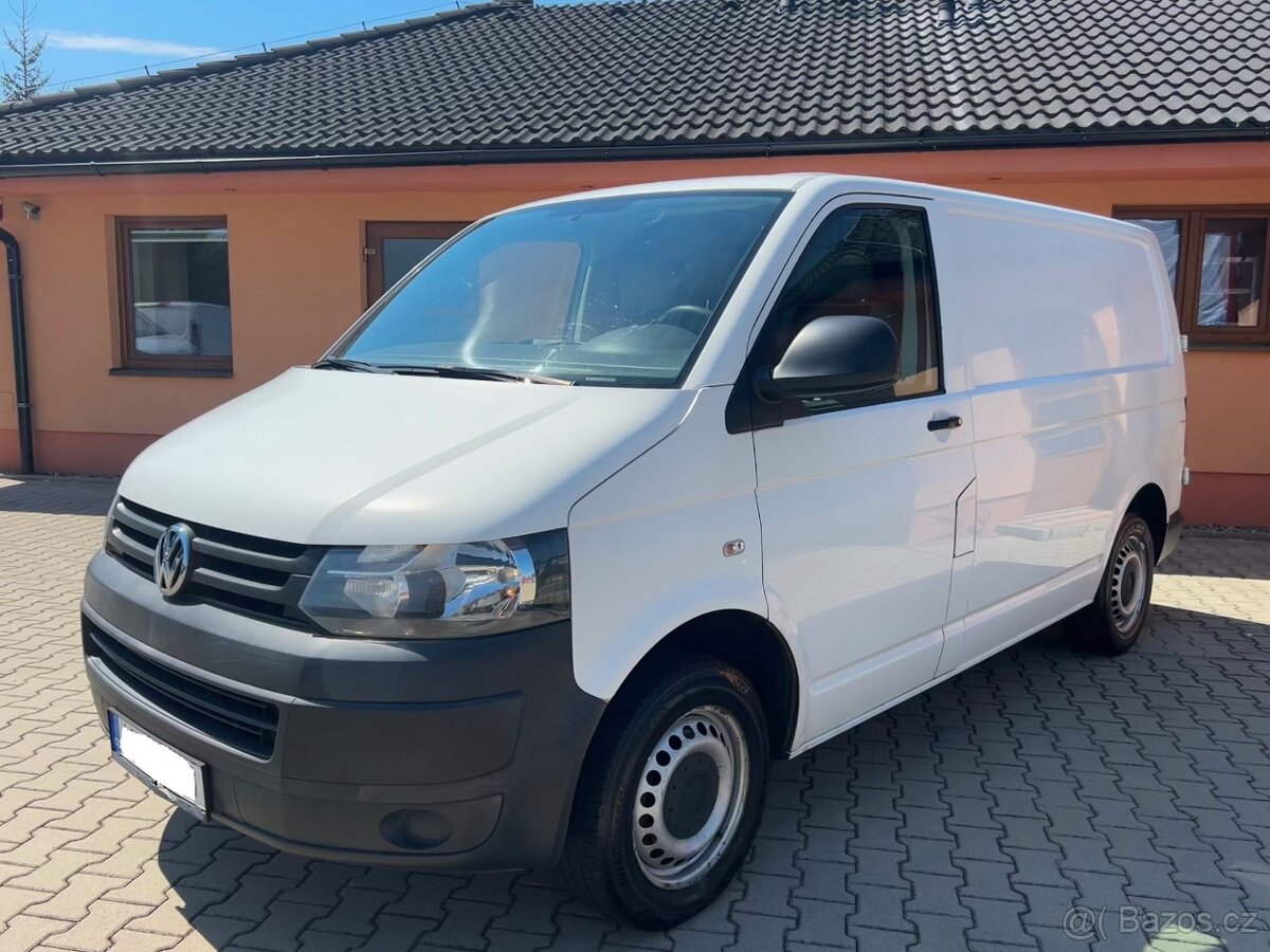 VW Transporter T5 2.0 tdi, původ Čr, DPH, 2014