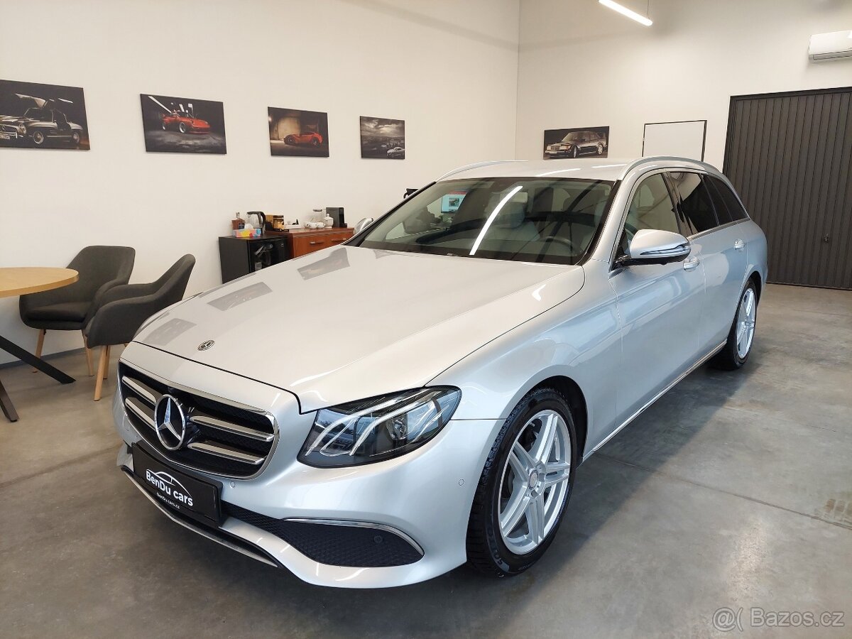 Mercedes-Benz E220D 143kW Ambient-Kůže-Virtual-Servis-DPH