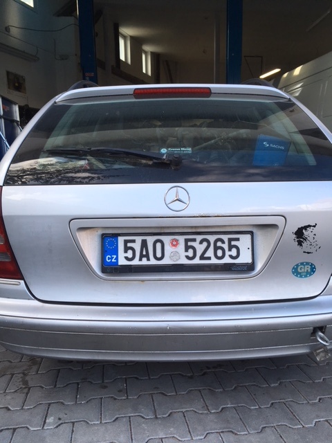 Nárazník zadní Mercedes C203