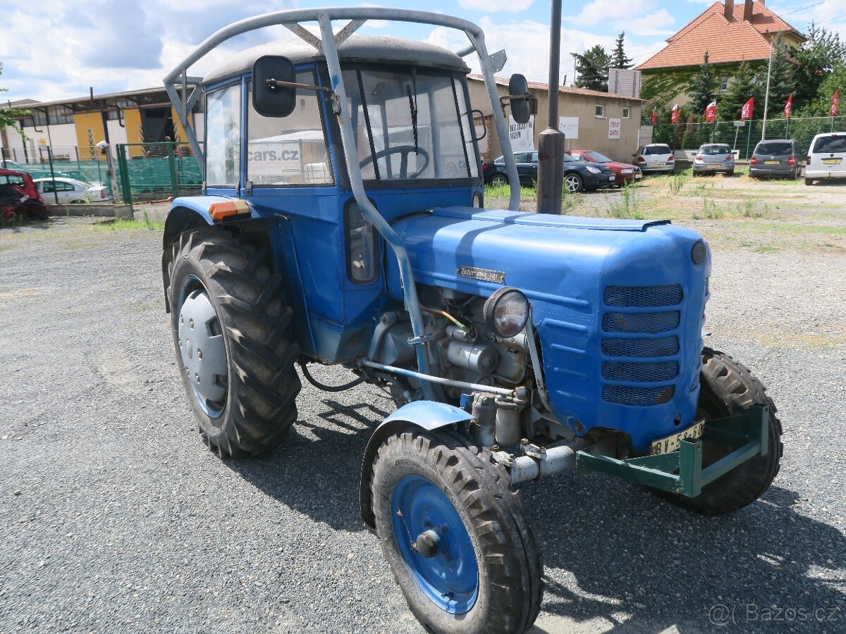 Traktor Zetor 3011 3-MAJITEL 2-MÍSTA CZ