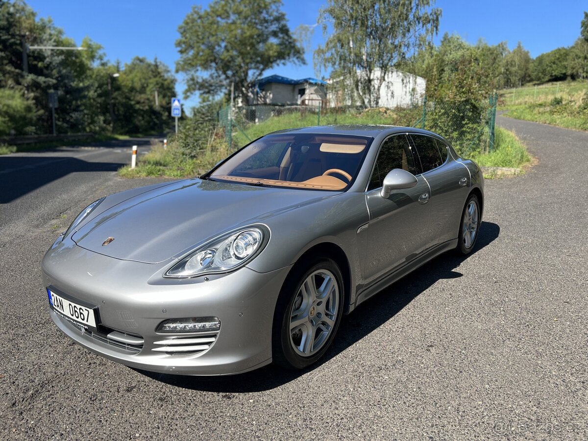 Porsche Panamera 4S, 60.000km , ČR , Velmi pekny stav