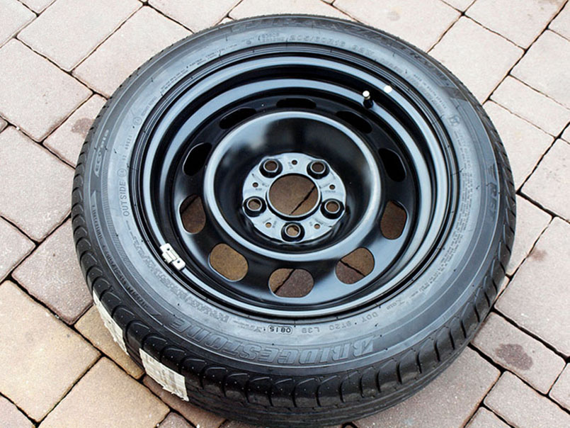 16" SADA 5x120 BMW F30-F31-F34 – 3er 4er LETNÍ KOMPLET