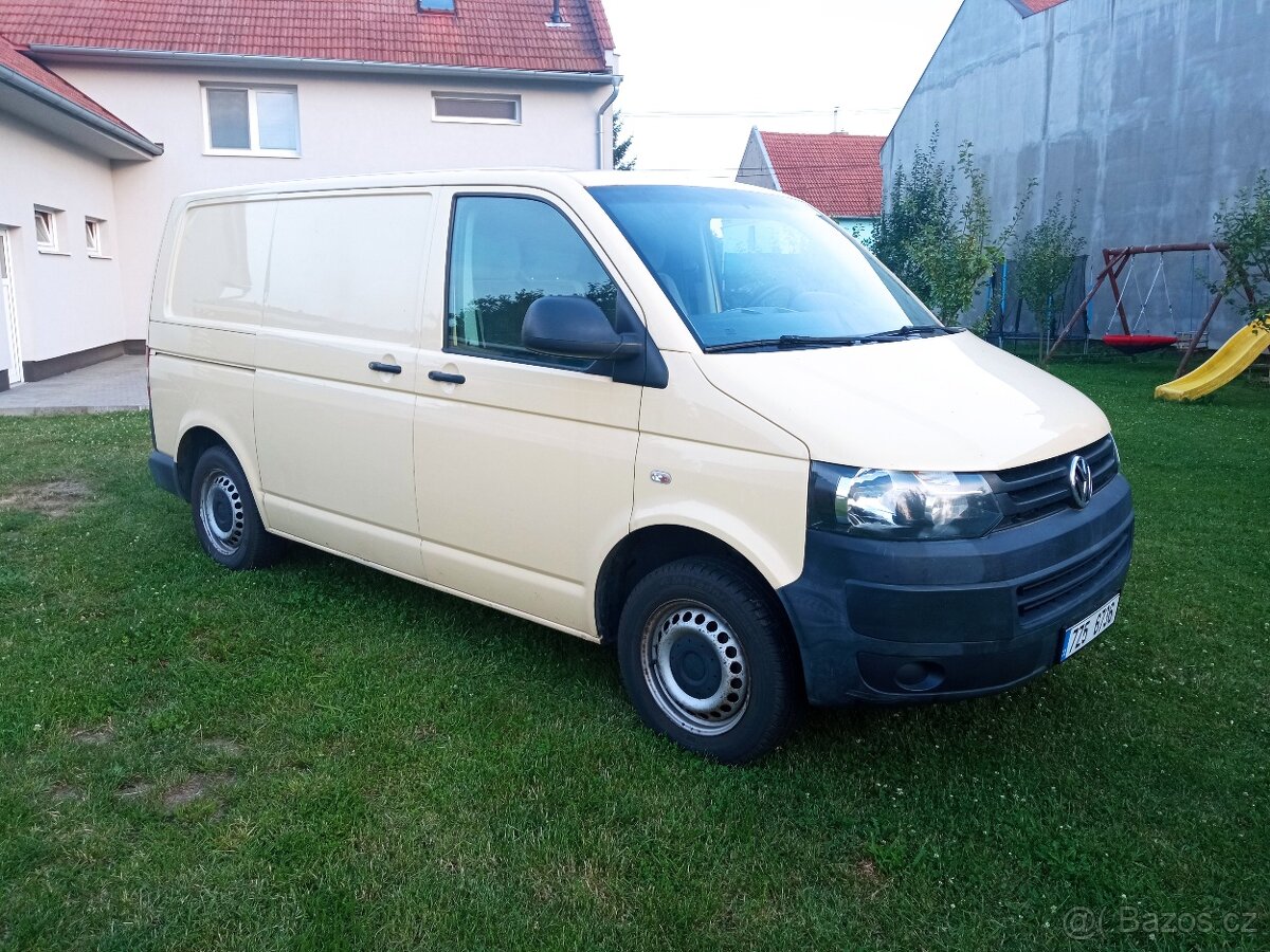 Transporter T5 T5.1 2.0 TDI  - velmi pěkný