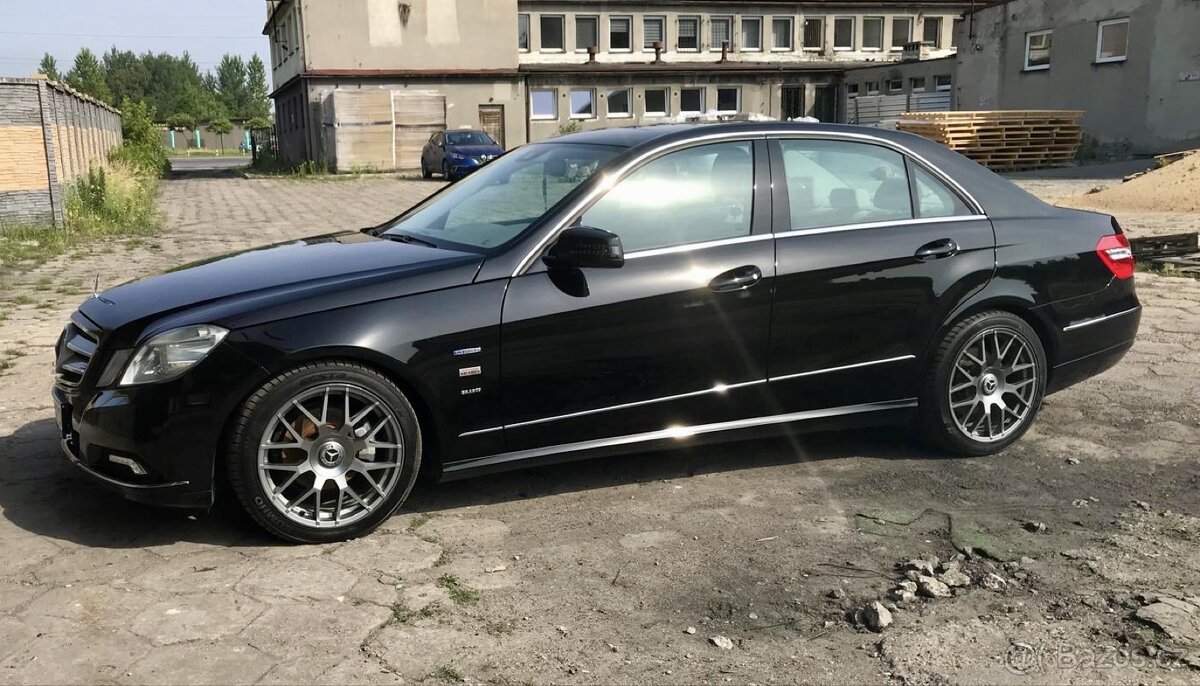 Mercedes E 250 CDI 2011 manuál vizuál Brabus