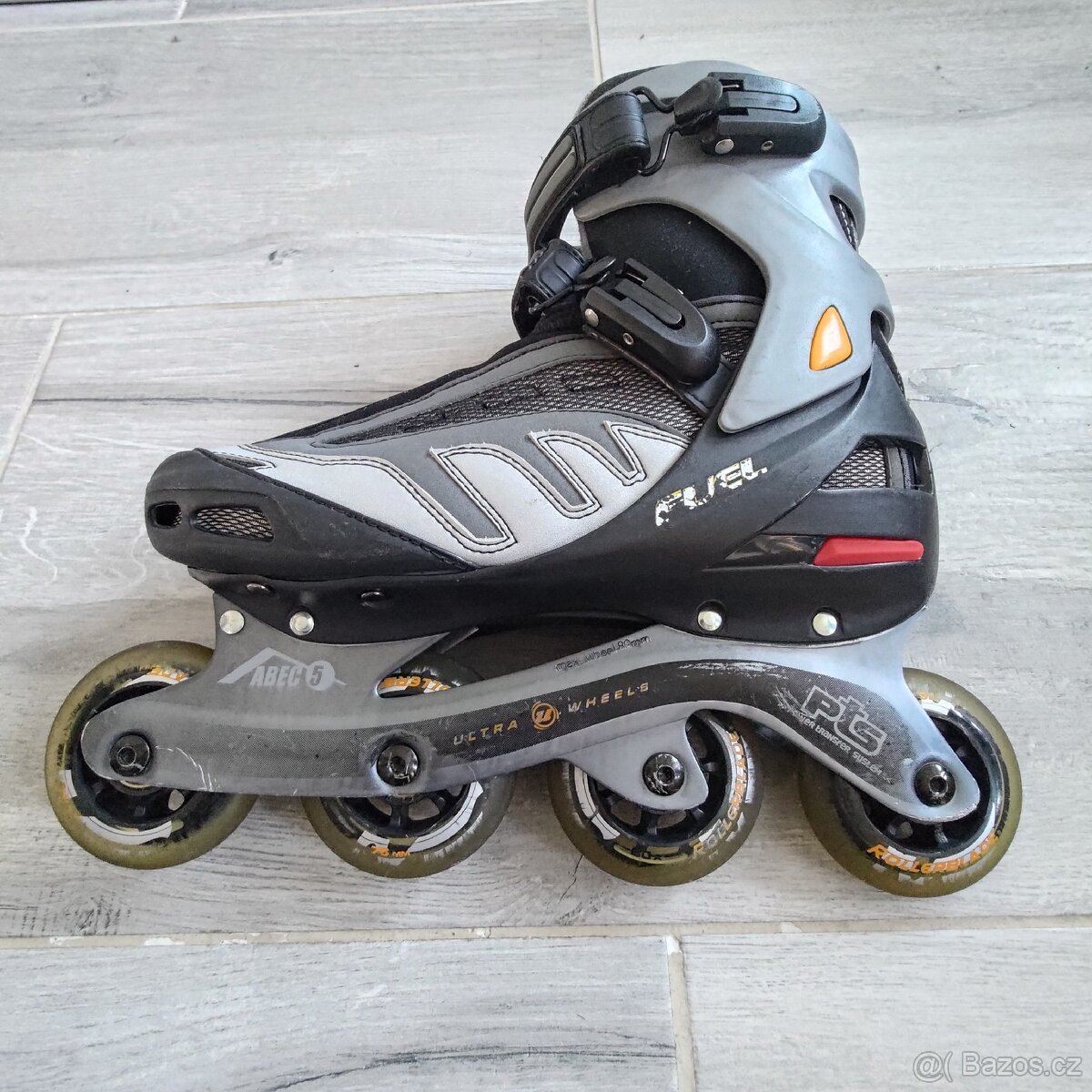 Inline brusle UltraWheels, vel. 7