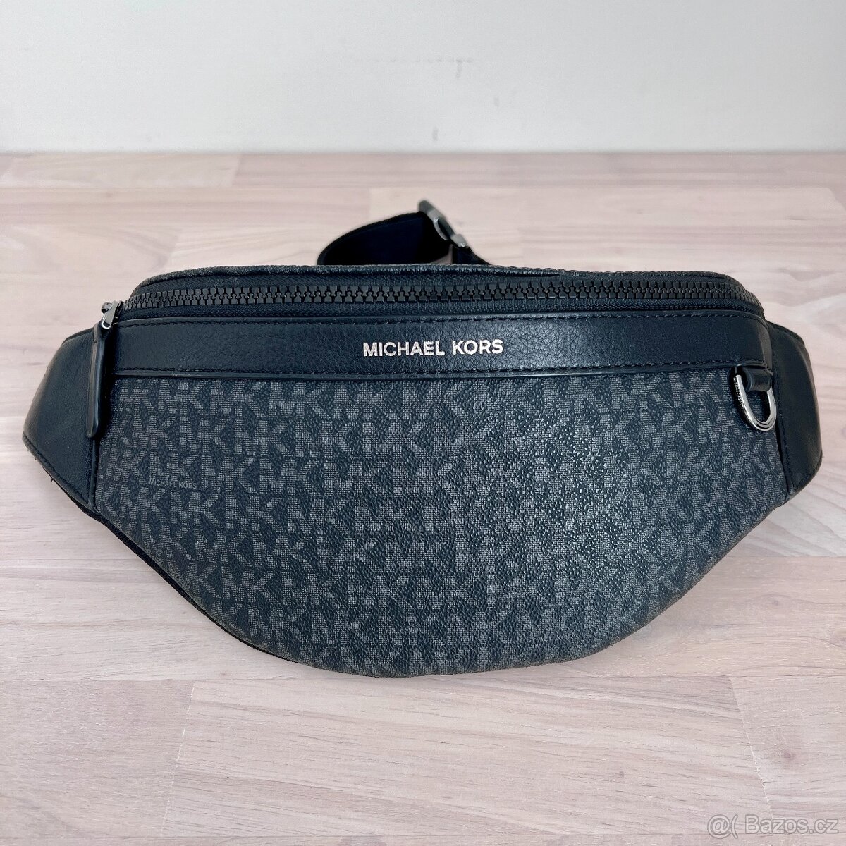 Unisex ledvinka Michael Kors