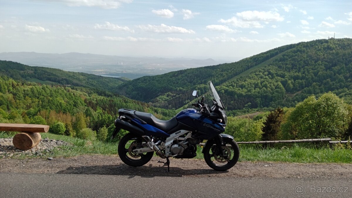 V strom dl1000 2004 novější budíky