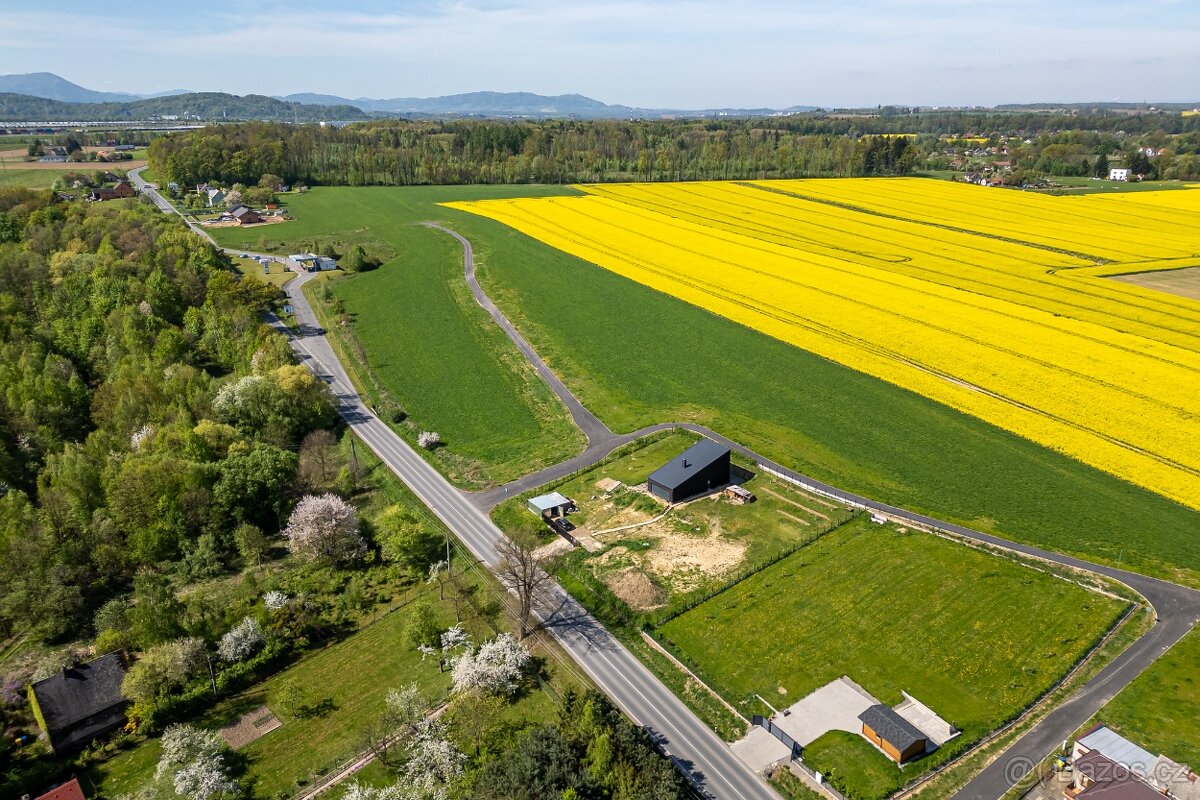 Stavební pozemky Vojkovice okres FM, u Nošovic