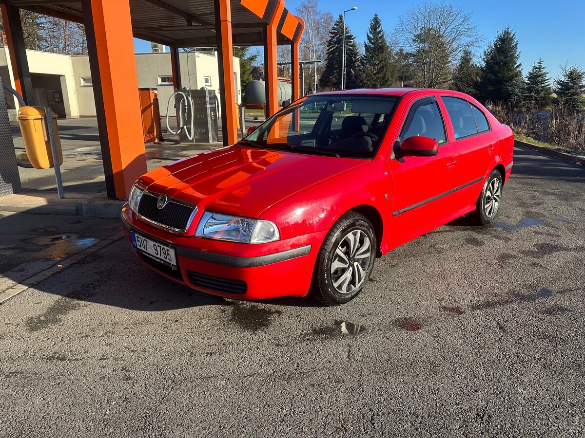 Škoda Octavia,  1.6 MPI Tour ČR 1 maj