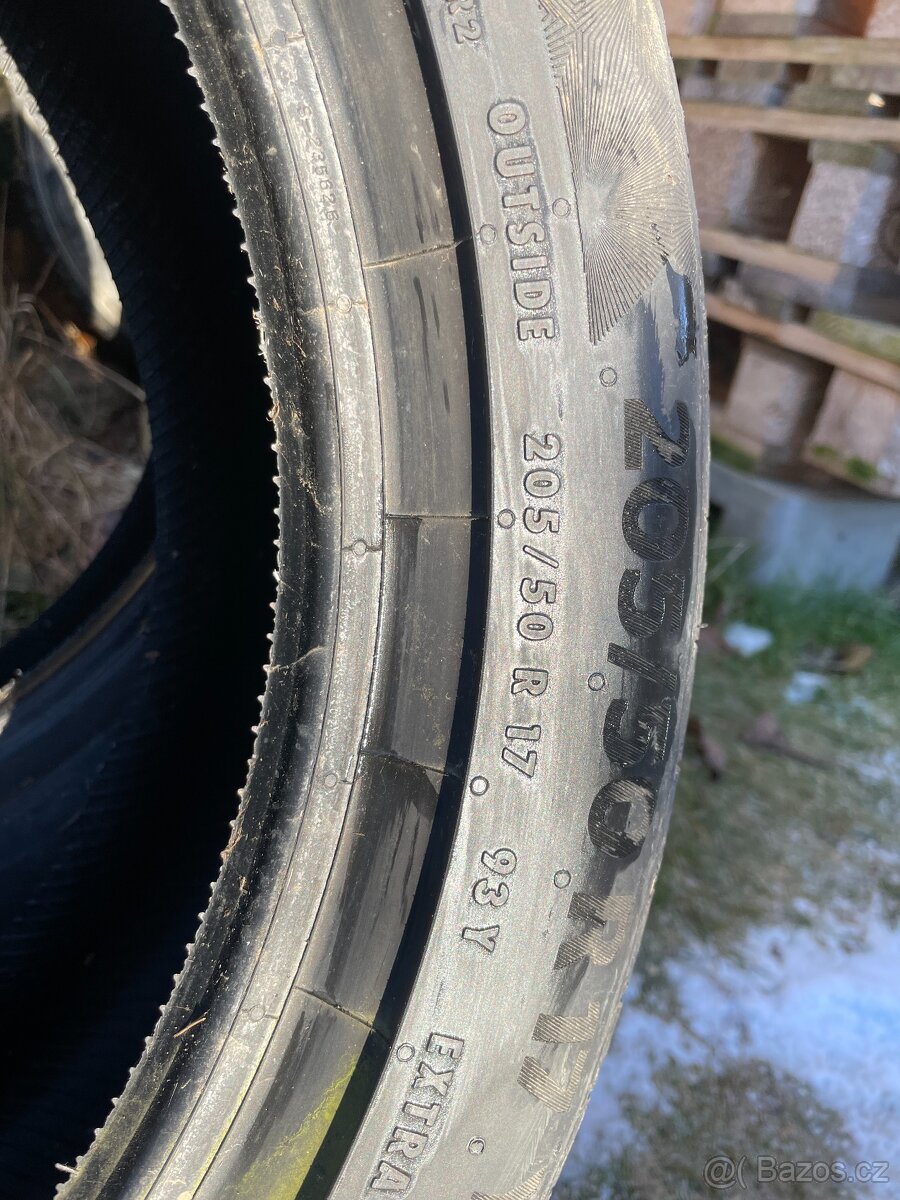 Prodám pneu 205/50 R17 2ks