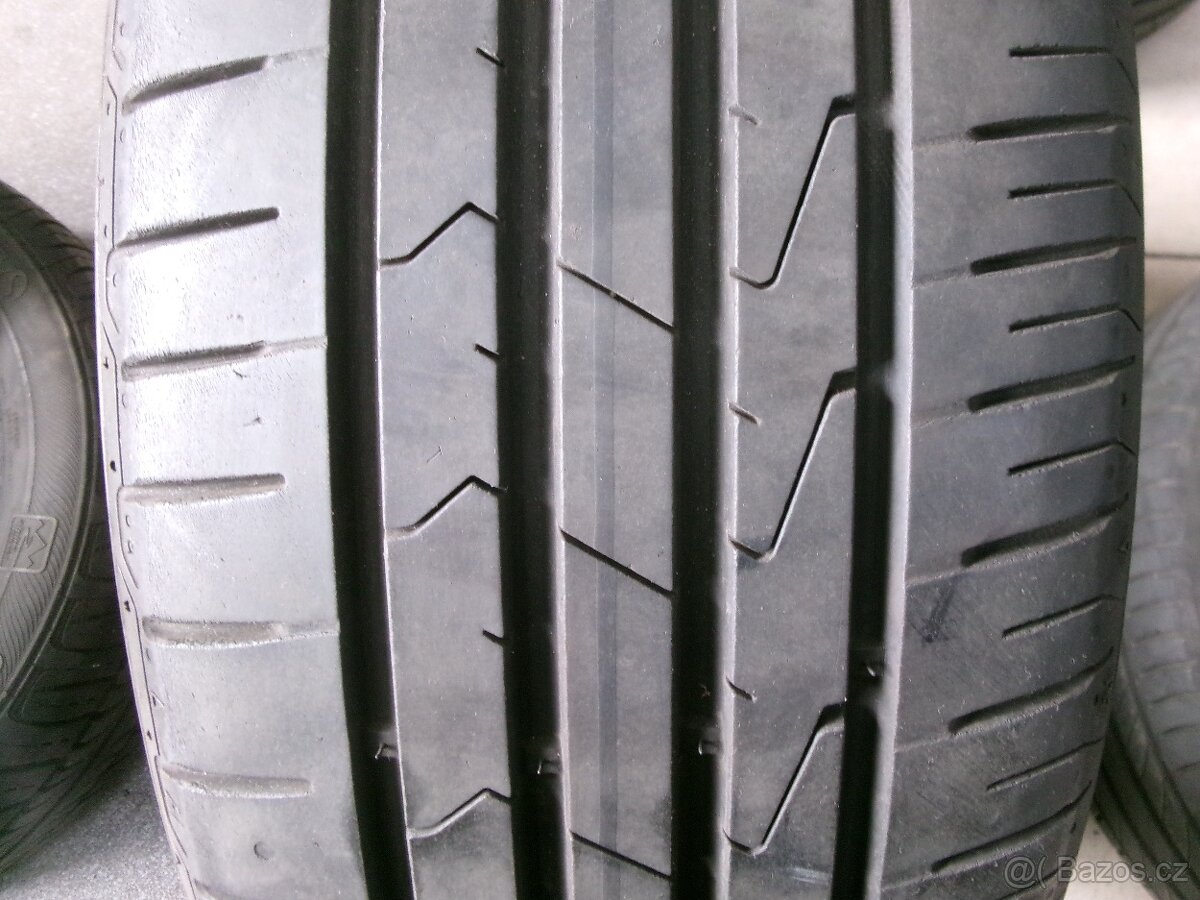 195/50 R15 HANKOOK (5-5,5mm) č.15540