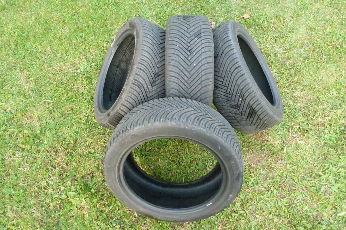 Celoroční pneu Hankook Kinergy 4S2 H750 225/45 R17 94W