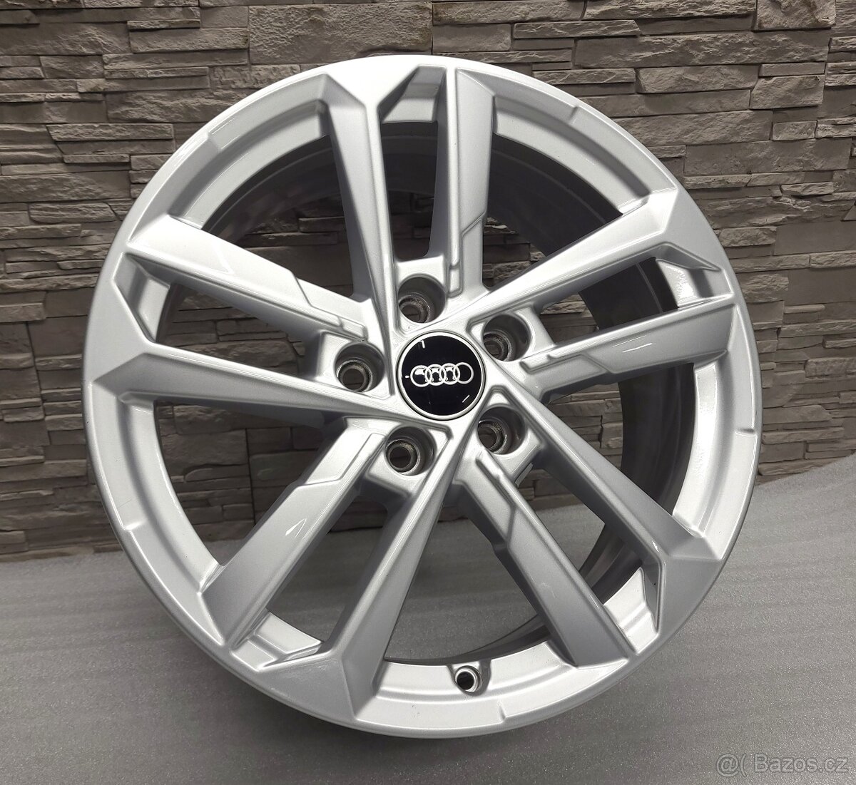 17" Originál Audi A3 5x112 Volkswagen Škoda