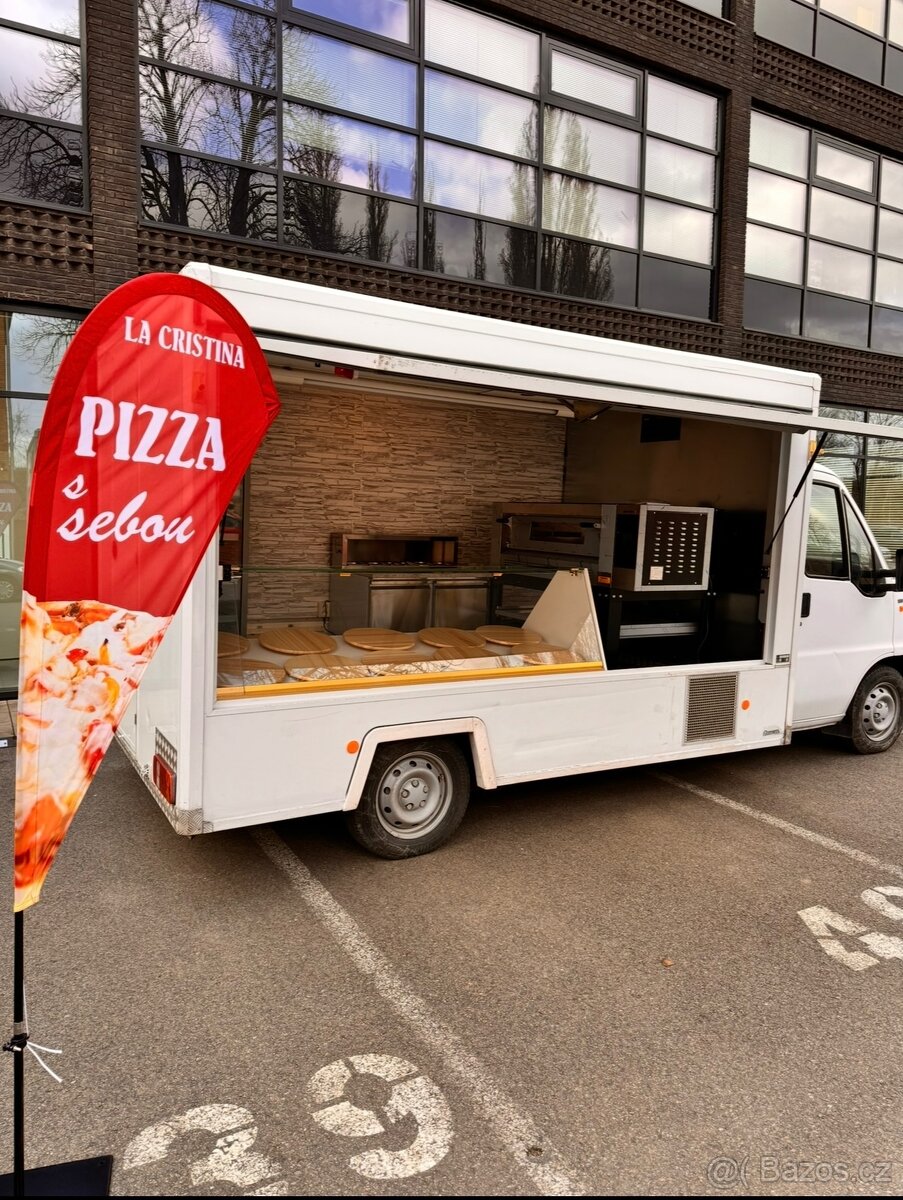 FoodTruck na Pizzu