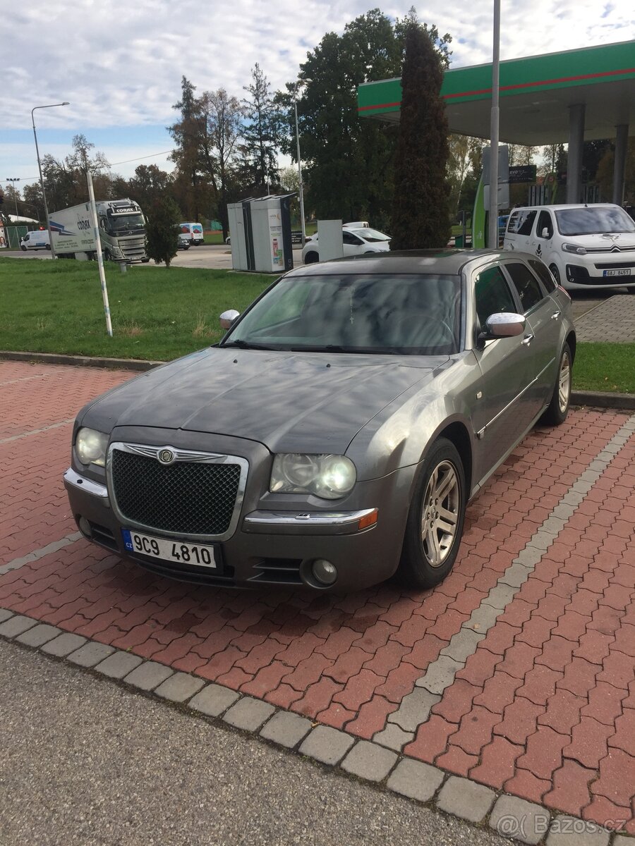 Chrysler 300C,TOURING 3,0 CRD Ojeté,2007,370000km