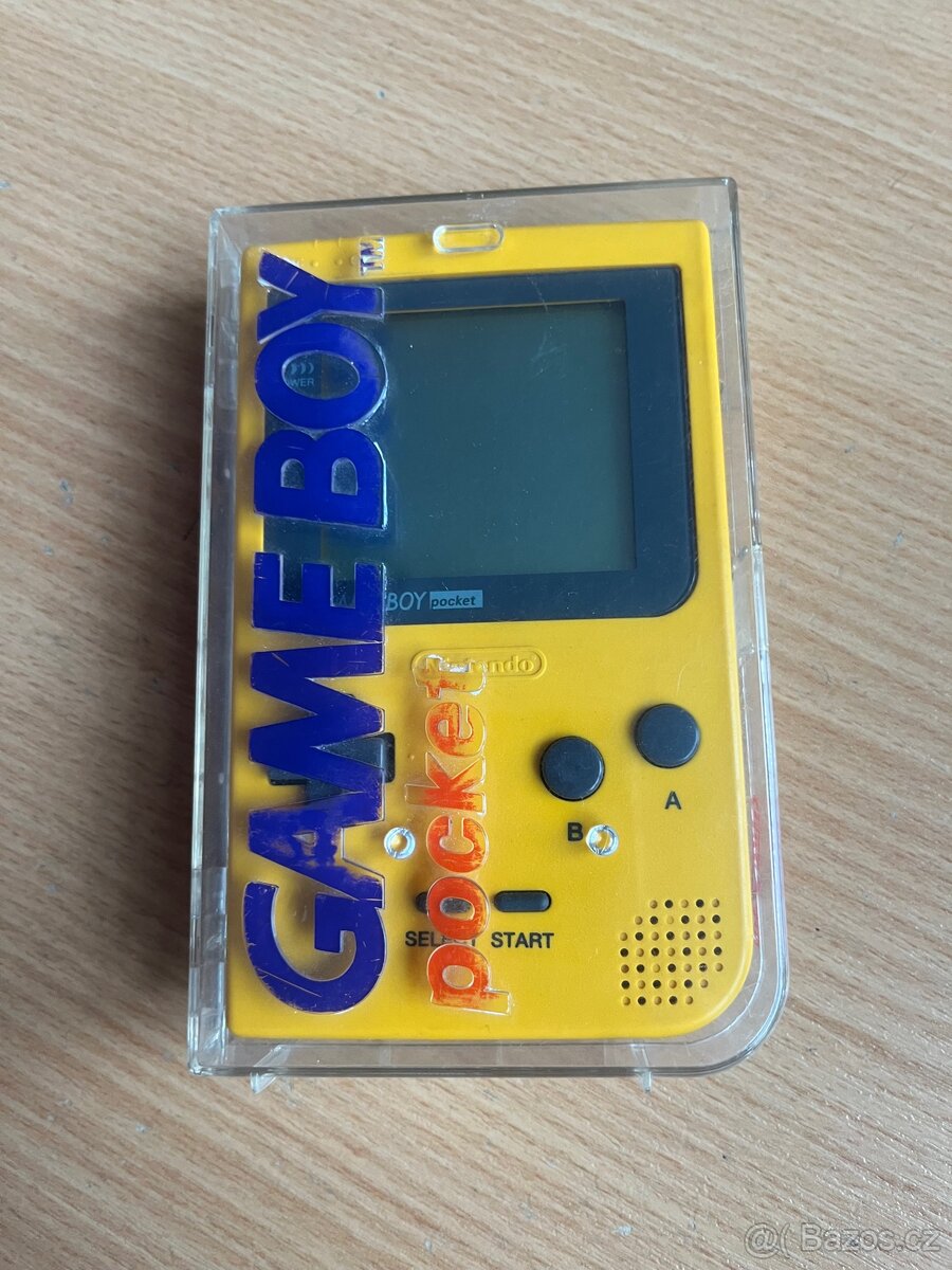 NINTENDO GAME BOY POCKET A HRA POKÉMON YELLOW