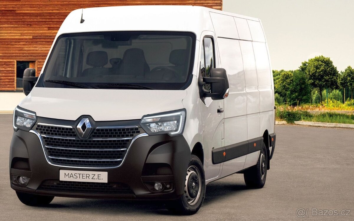 Přední nárazník Renault Master ( zánovní )