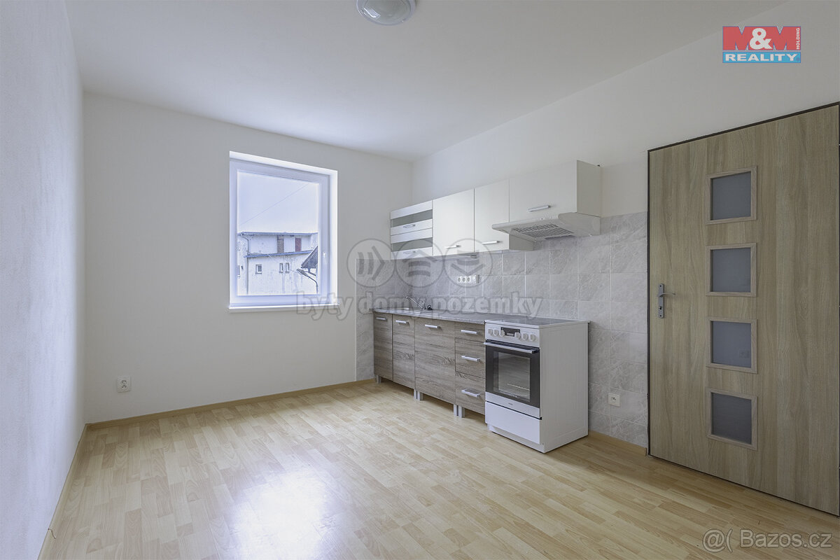 Pronájem bytu 2+kk, 45 m², Nový Bor, ul. Mařákova