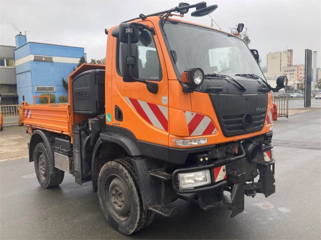 7.5t Unimog Mercedes 4x4