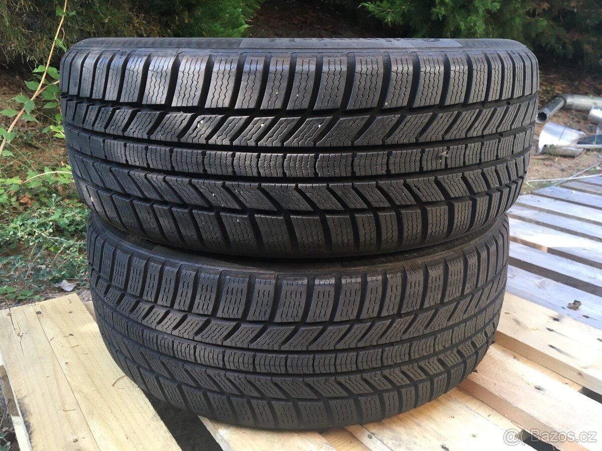 Zimní pneumatiky Continental 215/45R18 V XL