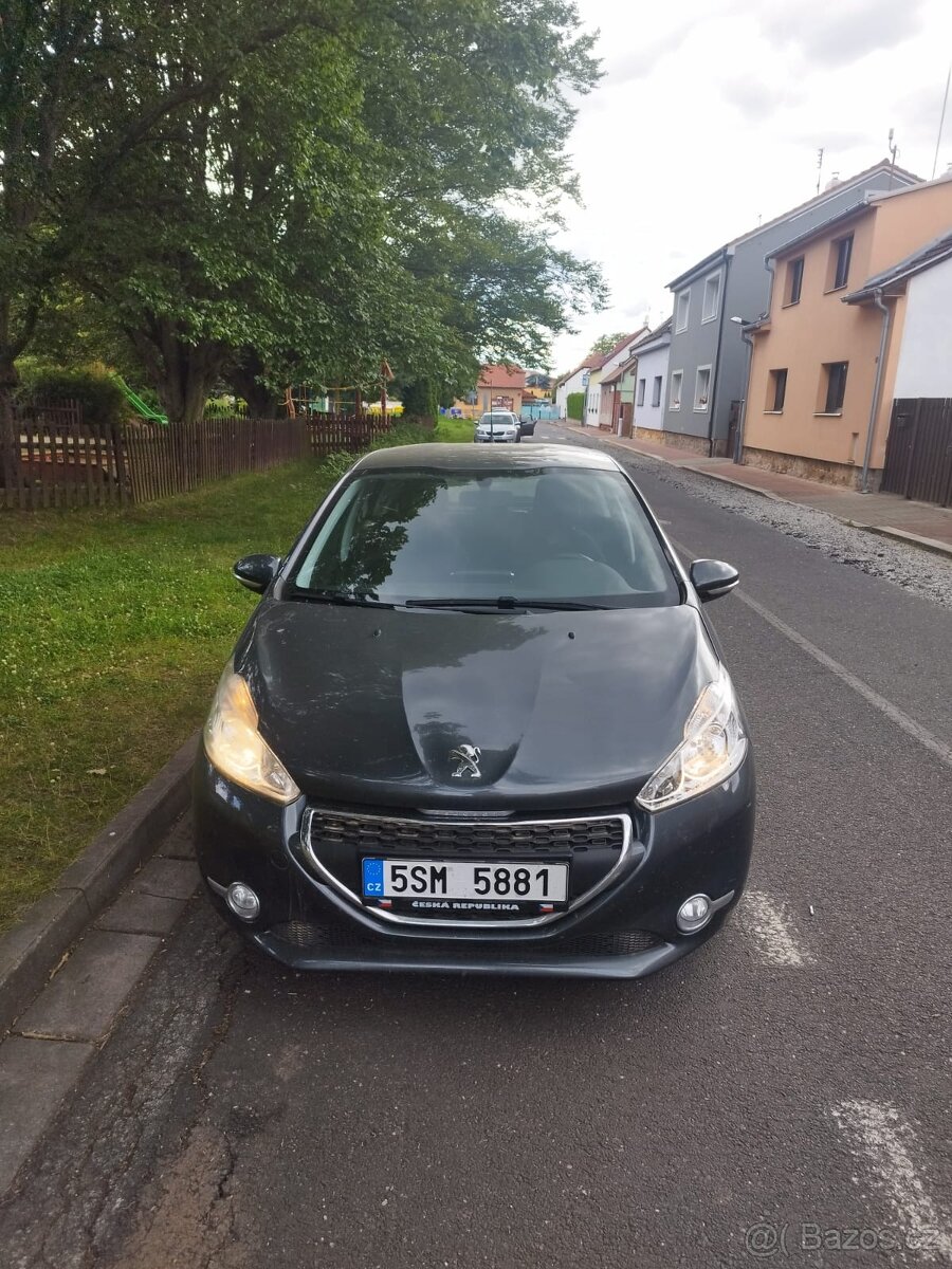 Peugeot 208 GT 1,6 HDI