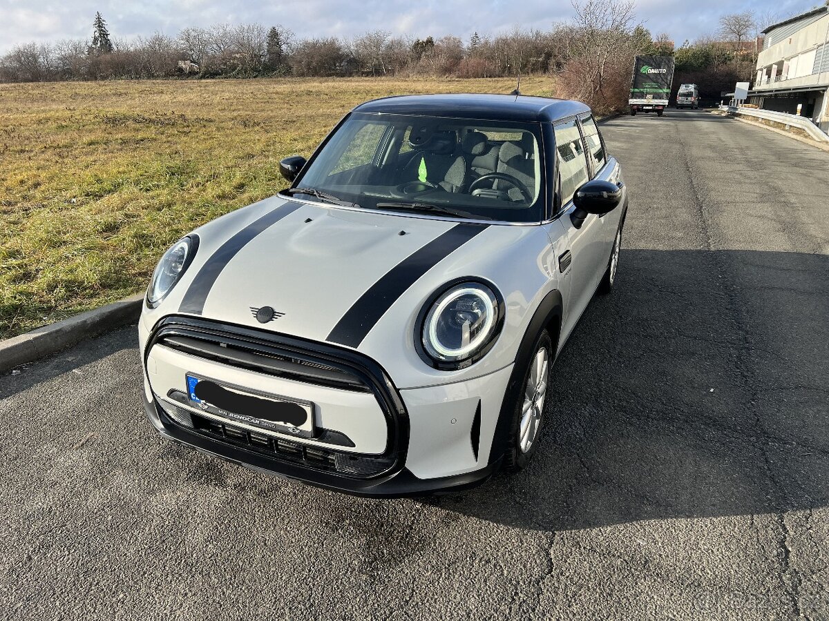 Mini Cooper 1.5i 100 kW (136k) r.v. 2021