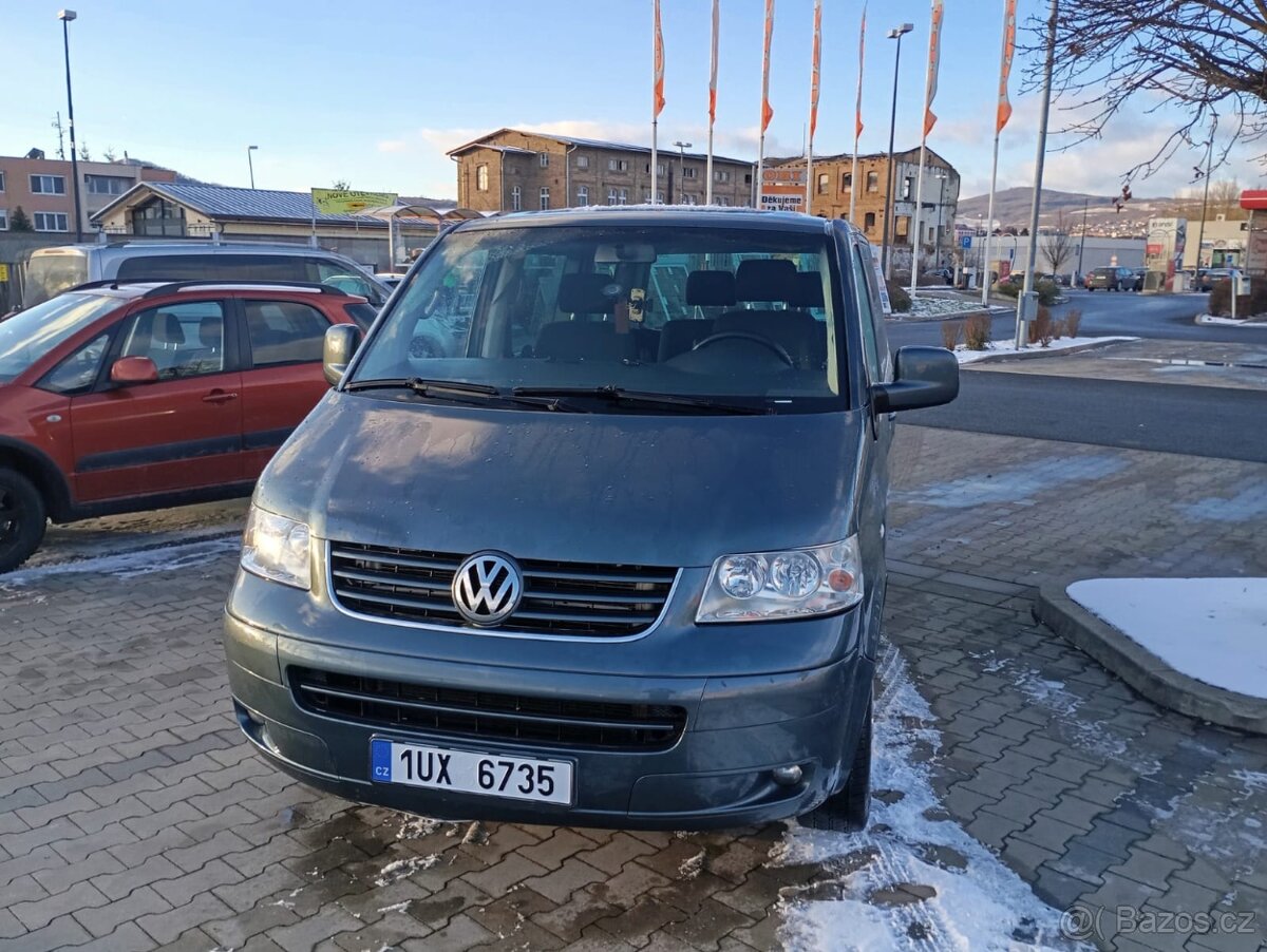 VW Caravelle