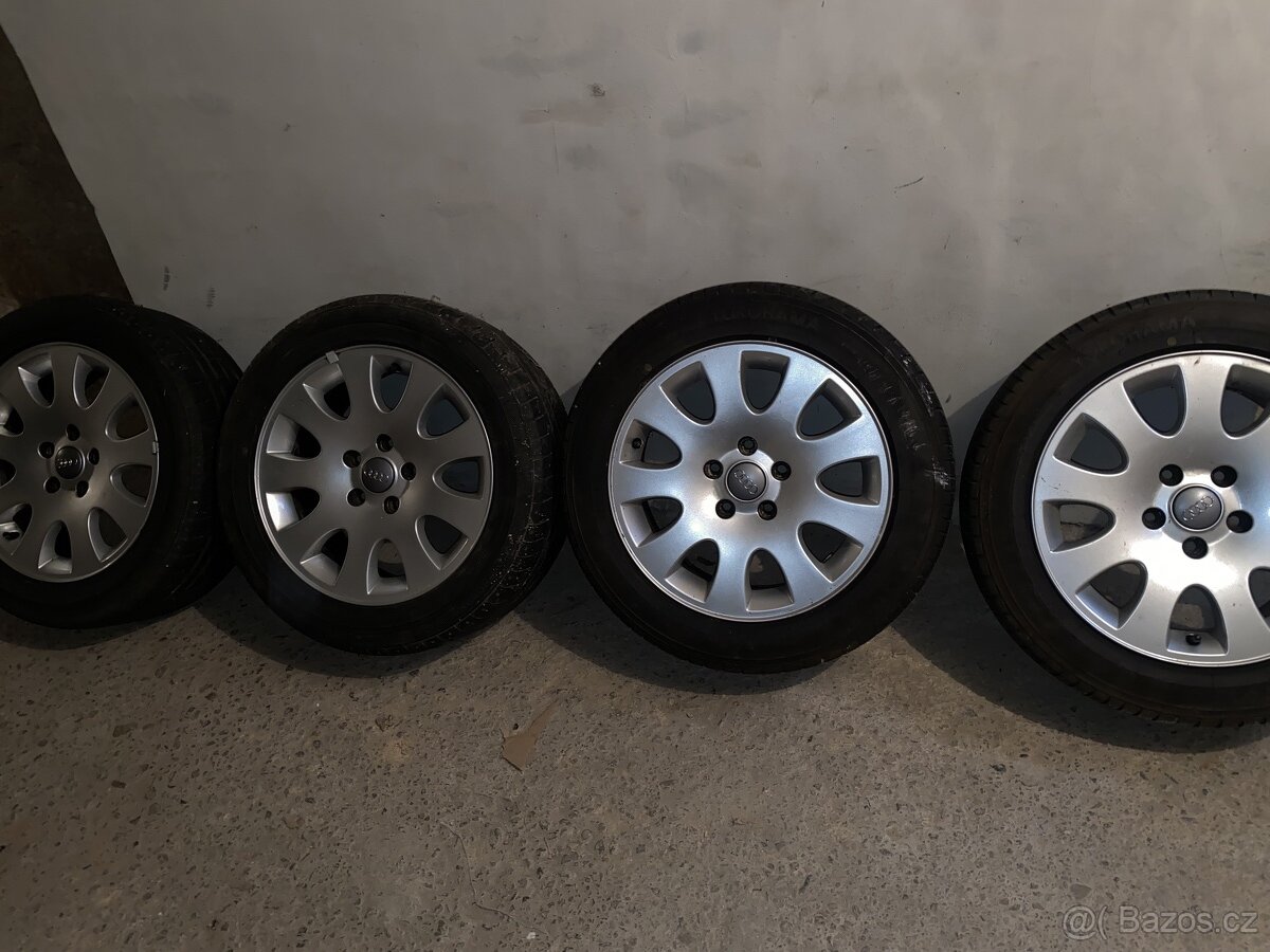 Alu kola Audi 5x112, R16, 7J, ET45, středová díra 57,1mm