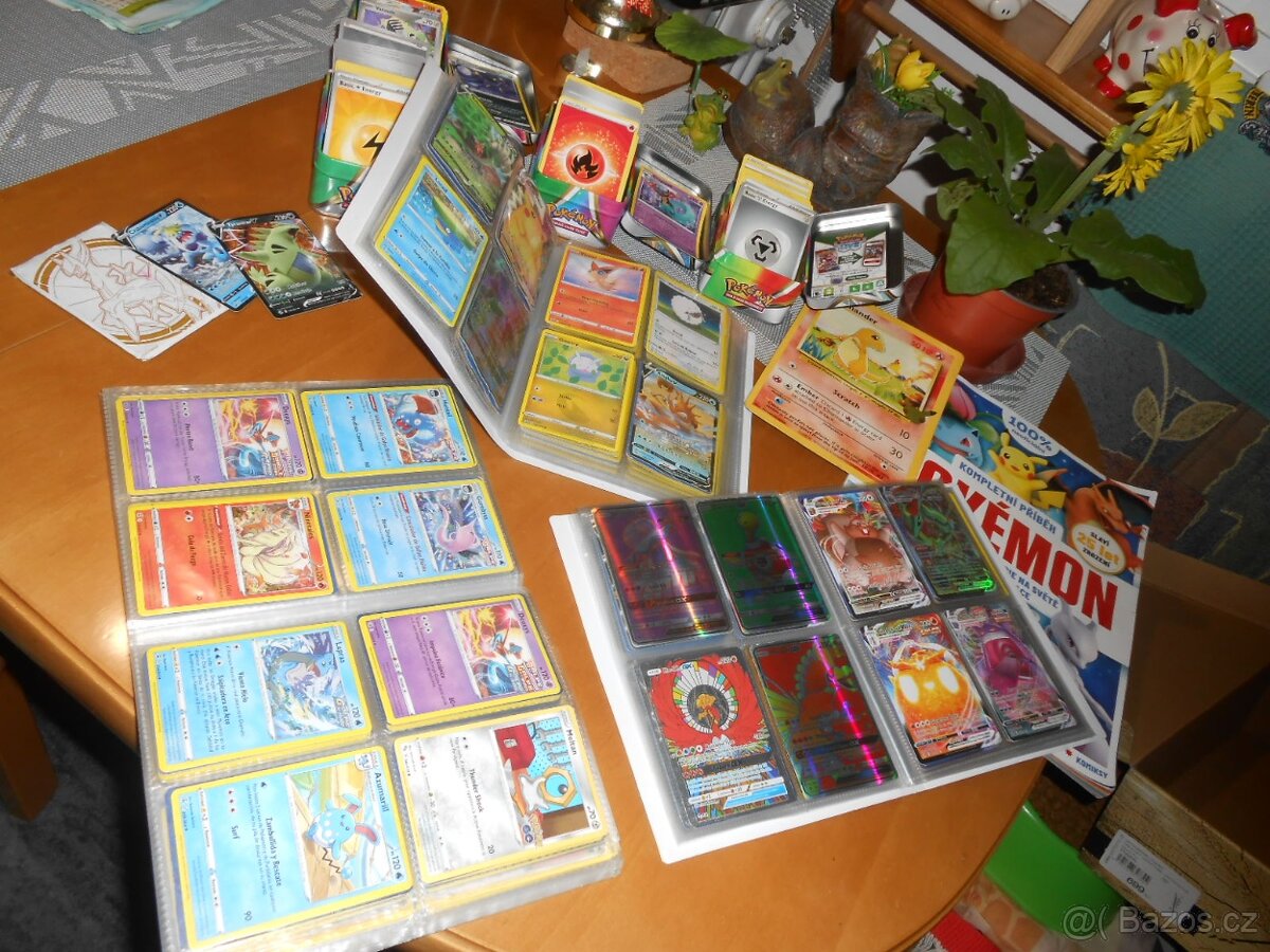 Kartičky POKÉMONI 870kusů různé - krabičky a albumy