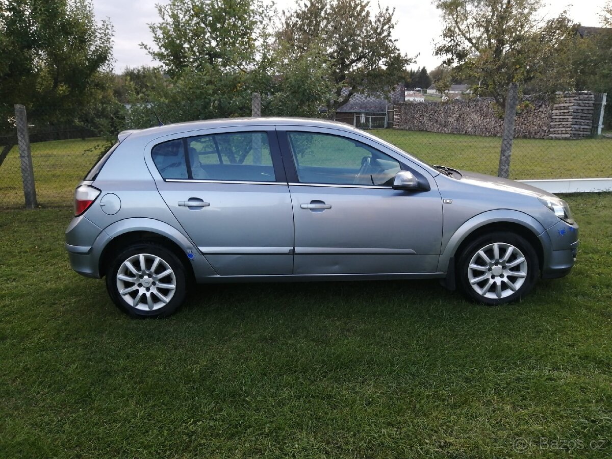 Opel Astra H 1.8