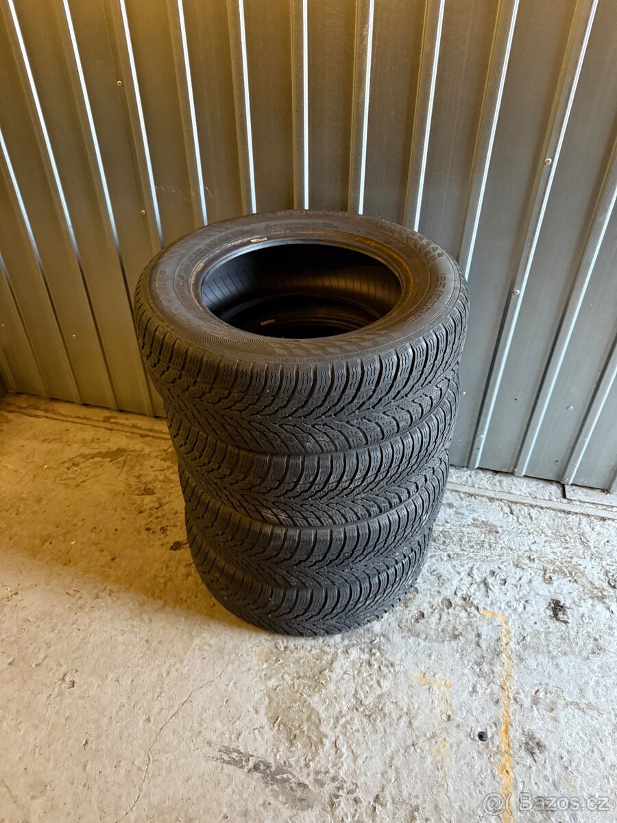 Zimní pneu 195/65 R15