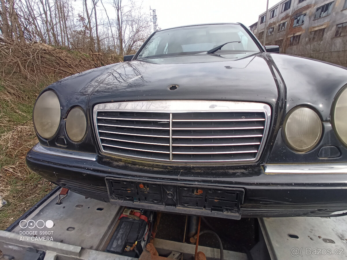 avantgarde maska kapoty mercedes benz w210 předfacelift