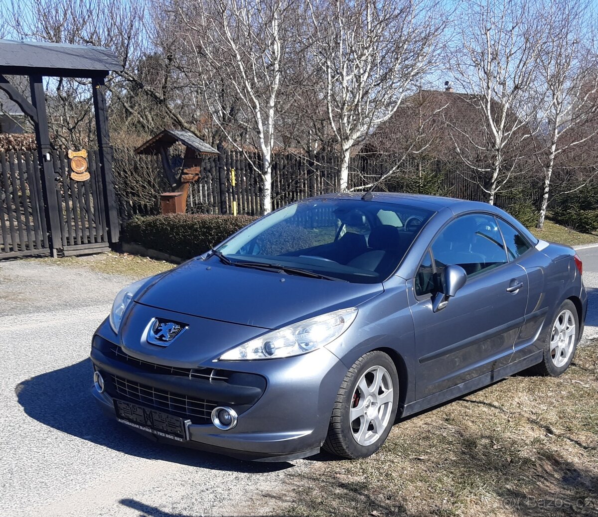 Peugeot 207 cc, 1.6 THP 110kW, r.v. 2007