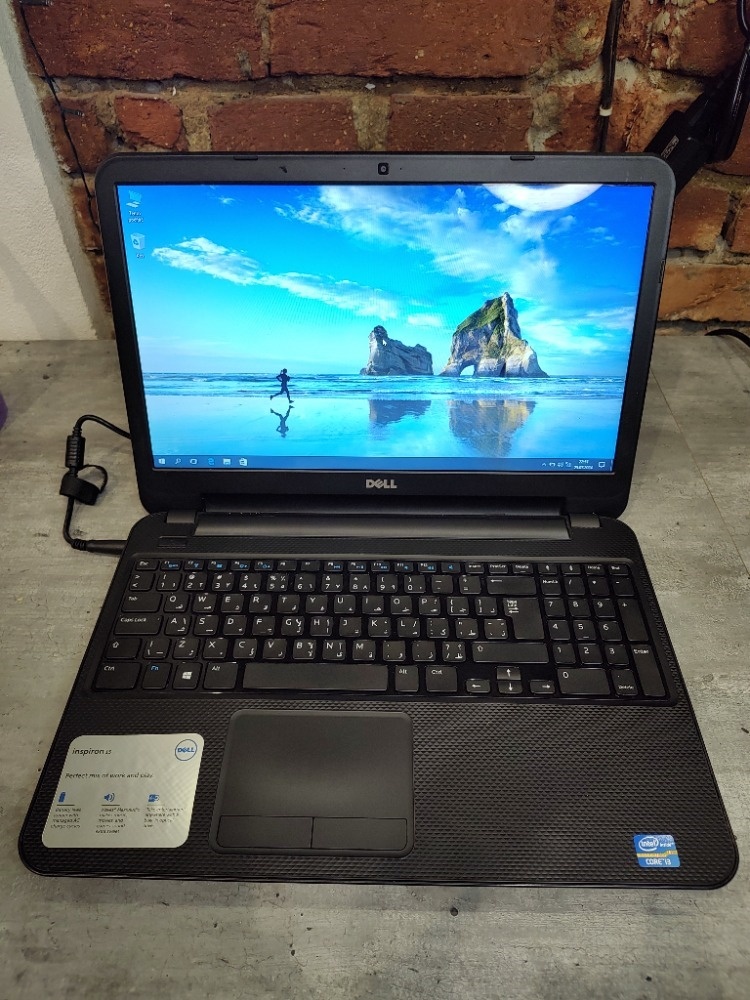 Notebook Dell Inspiron 3521